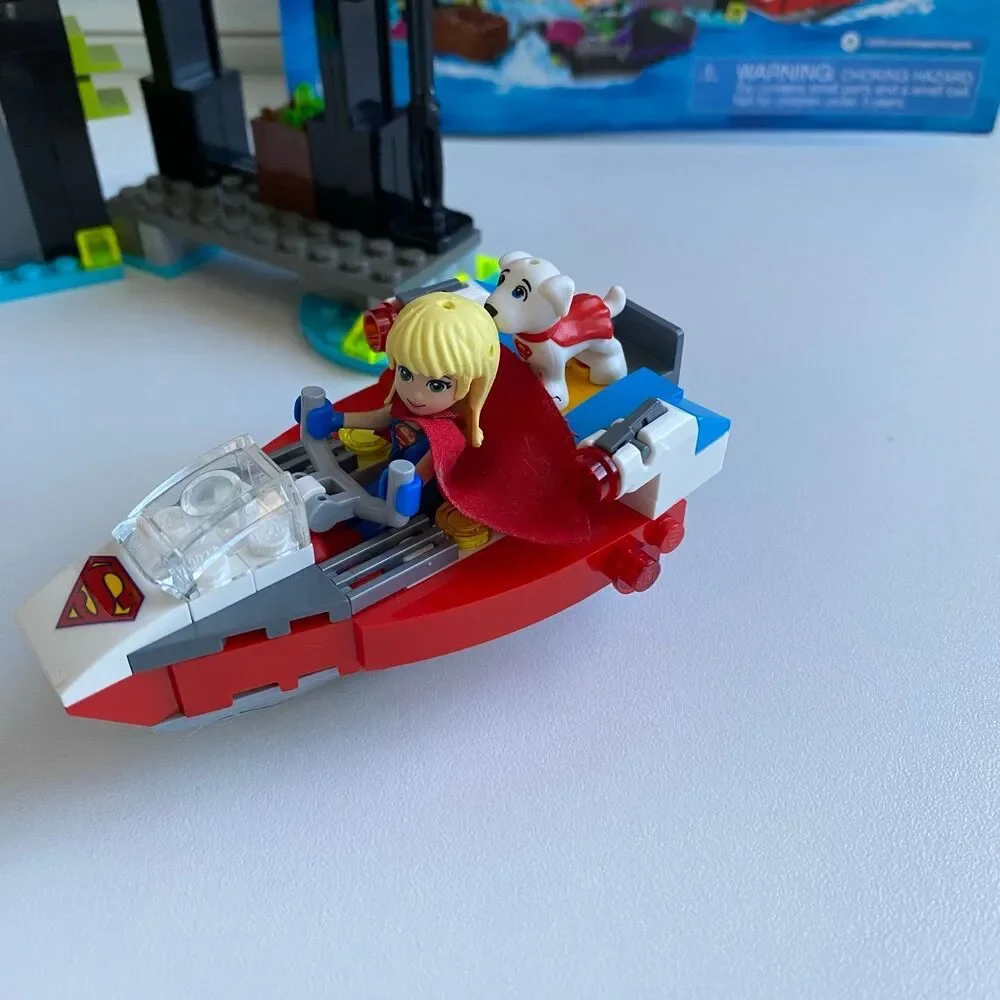LEGO DC Super‎ Hero Girls Lena Luthor Kryptomite Factory 41238 Building Retired